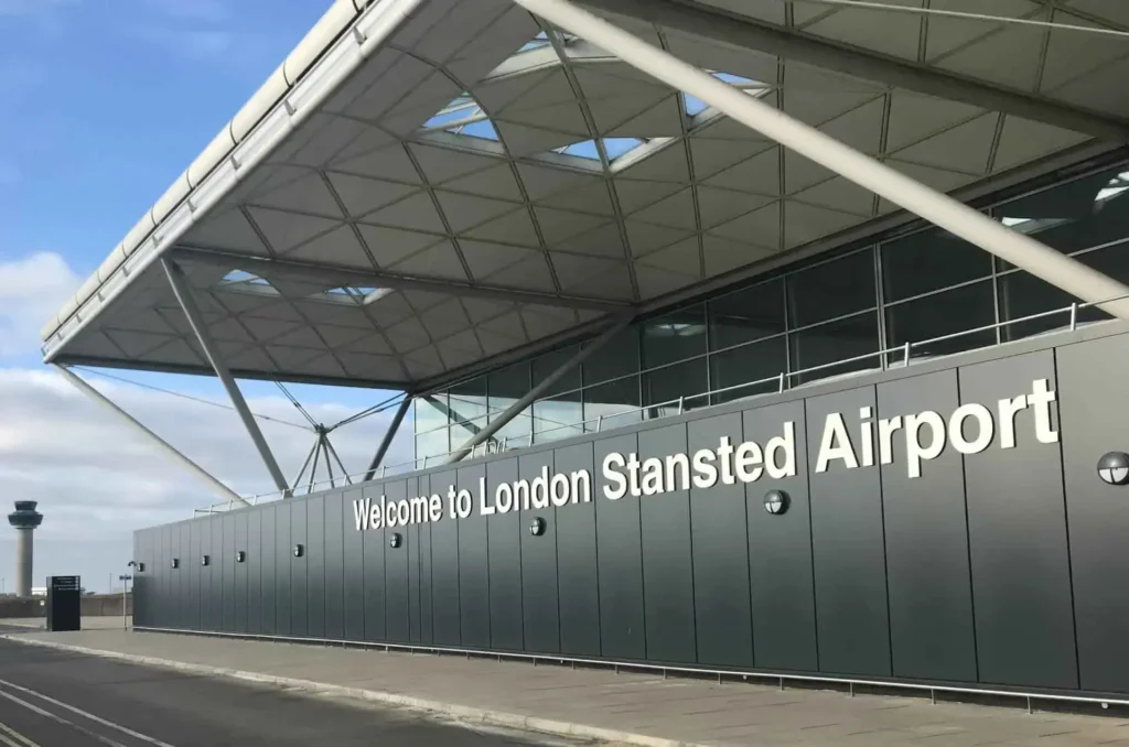 Stansted Airport Transfers Lymington